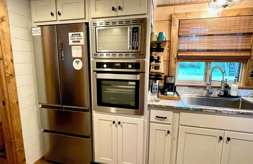 Pawleys Island Cabin | Private Luxury tiny home . Ideal for golfers, beachgoers, and outdoor adventures