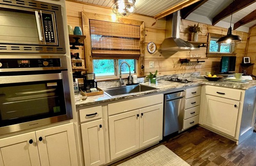 Pawleys Island Cabin | Private Luxury tiny home . Ideal for golfers, beachgoers, and outdoor adventures