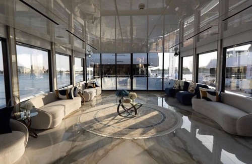 Al Barsha 1 Boat Rental | Private Luxury Yacht Cruises in Dubai! Sahara Rider!
