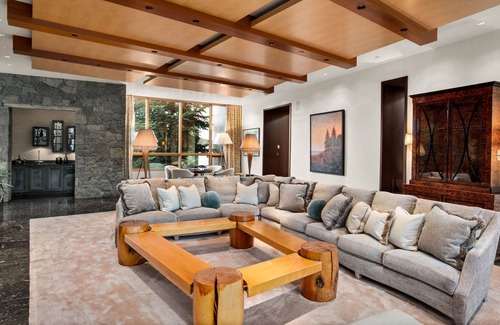 Edwards House | Private Massive Estate | The Chateau at Casteel Creek