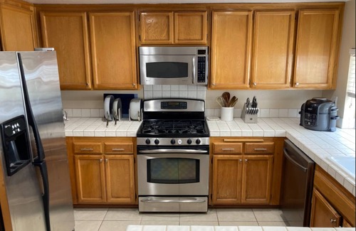 Canoga Park House | Private Mediterranean-style home w/beaches & shopping nearby!