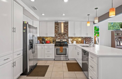 Magnesia Falls Cove House | Private Mid Century Oasis with Amazing Views has open dates for Fall 2025!