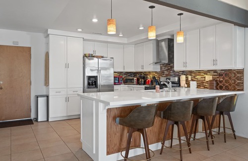 Magnesia Falls Cove House | Private Mid Century Oasis with Amazing Views has open dates for Fall 2025!