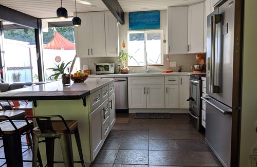 Fallbrook House | Private Mid-Century Zen "Corazon Del Desierto" in Fallbrook