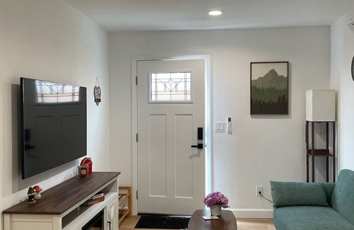 North San Jose House | Private Modern Spacious 1B1B 2 beds - Prime Location