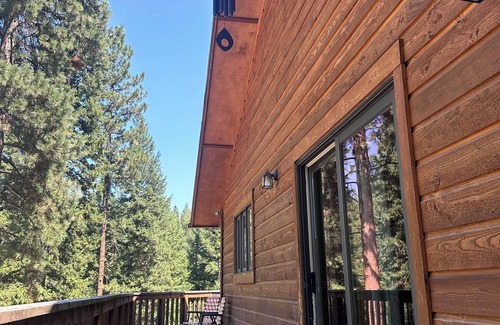 Darby House | Private mountain home nestled in the mountains in beautiful Darby, MT.