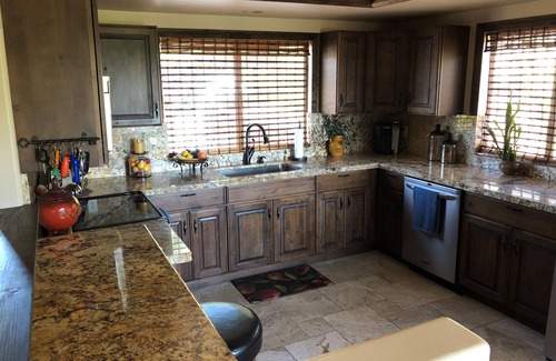 Escondido House | Private Mtn. Top Italian Villa -Safari Park, Wine, Golf, Relax