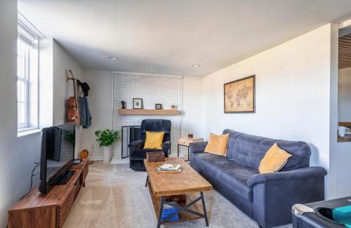 Donelson Hills Apartment | Private Nashville Haven - Minutes to Broadway, BNA