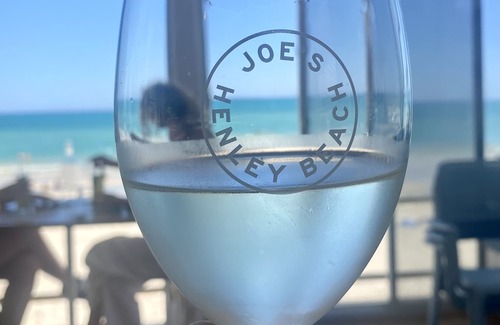 Henley Beach Apartment | Private Nautical Getaway 5min - Henley Beach, Restaurants, Shops, Golf, Bars 🏖️🍻🥂