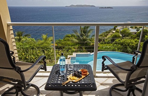 Estate Little Saint Thomas Villa | Private Oceanfront Villa with Beach Access: Siren's Song