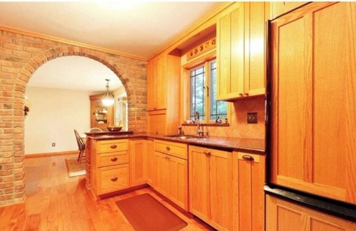 Ann Arbor House | Private Oasis Close to Ann Arbor (Baby Friendly)
