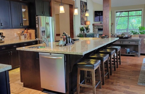 Wilden House | Private oasis in Kelowna
