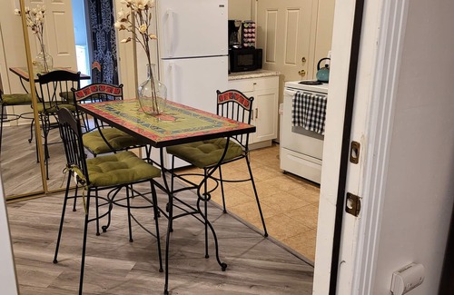 Centennial Hills Apartment | PRIVATE OASIS-MONTHLY RENTAL/POOL/SPA/GOLF/WIFI/PARKING/REVIEWS!❤️