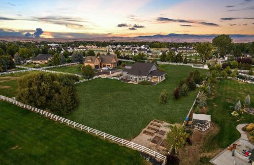 Eagle House | Private Oasis On 2 Acres with Indoor Pool and Theater