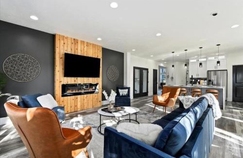 Eagle House | Private Oasis On 2 Acres with Indoor Pool and Theater