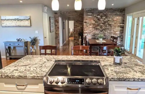 Granite Bay House | Private Oasis w Hot Tub & Pool near Folsom Lake! Parking for Boat and RV!