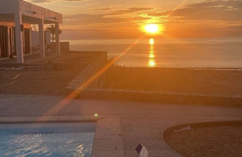 Los Barriles House | Private oceanfront villa sleeps 6 on the Sea of Cortez