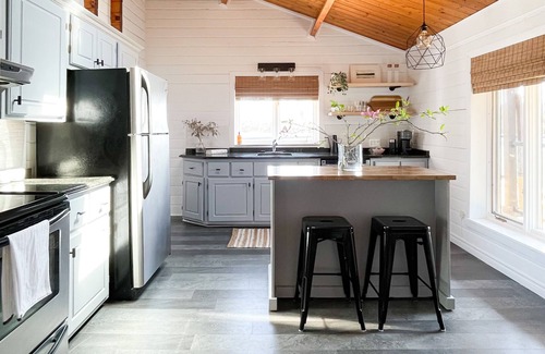 Bayside Cottage | Private Oceanfront Cottage w/Hot Tub - 20 minutes from Halifax