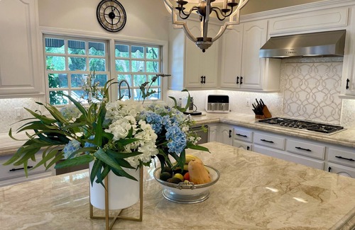 North Tustin House | Private Orange County Oasis, 4000 sq ft, Pool & Hot Tub, near Disney & Beaches