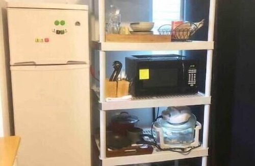 Stetson Hills Apartment | Private, peaceful basement w 1 bdrm. Sep entrance