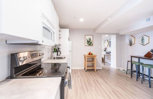 Lower Avenues House | Private Pet Friendly Avenues Suite-❤️ of Downtown!