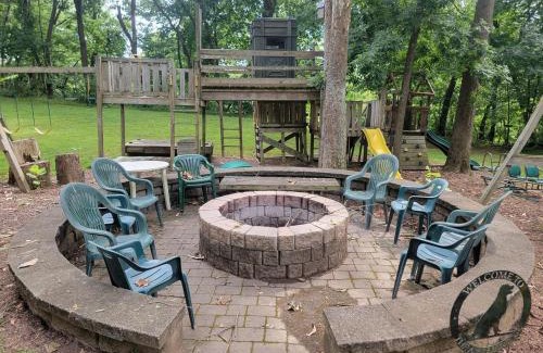 Clear Spring House | Private Pet-Friendly Cabins with Fire Pit for Nature Escapes in Clear Spring, Maryland, for Memorable Family Glamping Trips