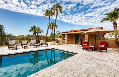 Paradise Valley Village Villa | Private Phoenician Sanctuary- Villa De Paz
