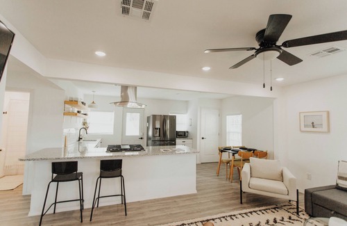 Landon Branch House | Private Pickleball Court! Lovely 2 Bedroom Home - Minutes to Everything