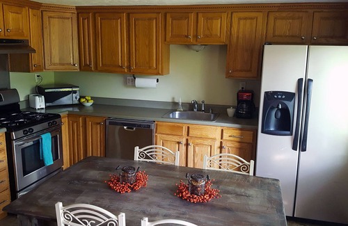 Plymouth House | Private pier. Waterfront cottage - enjoy a relaxing retreat, 3 bedroom, 1 bath