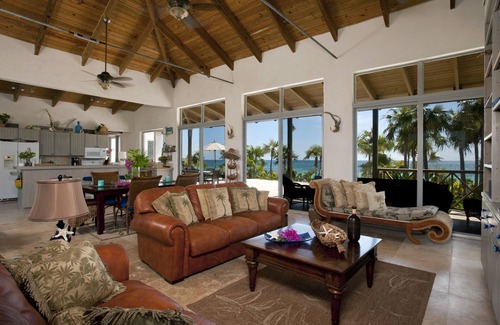Savannah Sound Villa | PRIVATE PINK SAND BEACH Luxury, Beachfront 3 acre Estate 70ft Dock BonefishFlats