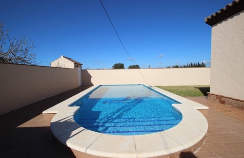 Campano House | Private pool, quiet and family-friendly location, large garden, free parking, free WiFi - Casa Beni -