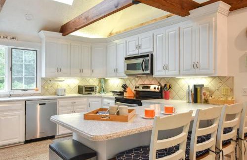 Orleans House | Private pool 3 mins to Skaket Beach