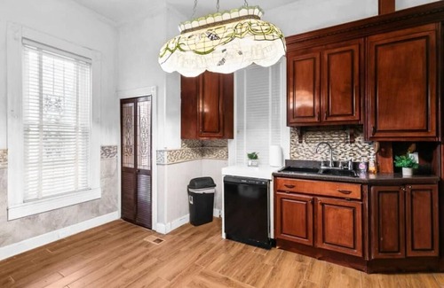 Birmingham Hotel | Private Pool and Renovated Home