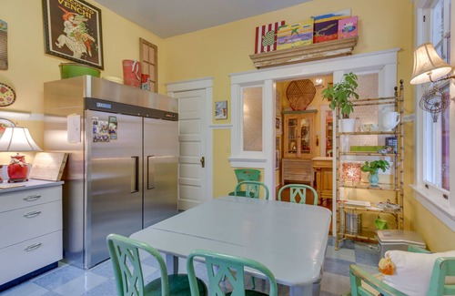 New Orleans House | Private Pool & Backyard: Lavish New Orleans Haven!