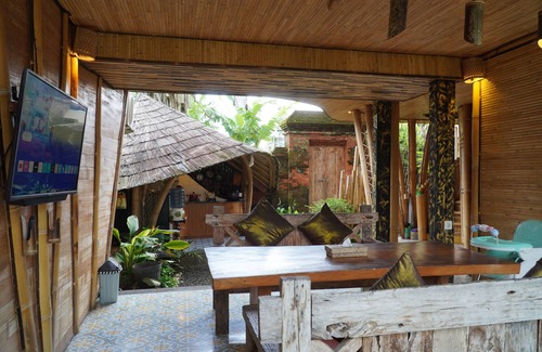 Mas Villa | Private Pool Bamboo Villa 3BR overlooking the rice fields