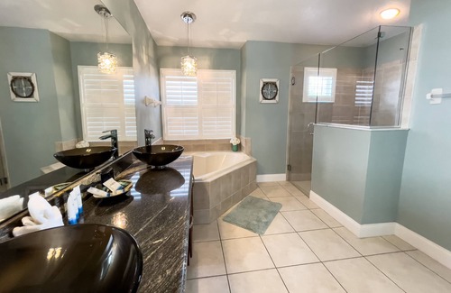 Buena Ventura Lakes House | Private Pool Close to Lake Nona