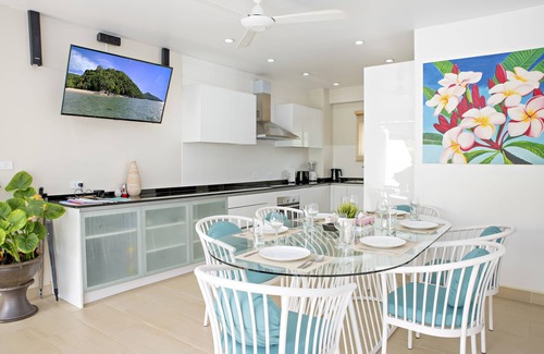 Bang Po House | Private Pool Duplex in Villa Resort, a short walk to beautiful Bang Por Beach