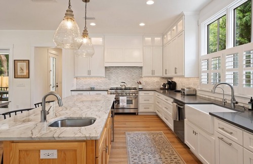 Saint Simons Heights House | Private Pool | East Beach Cottage | Walk to Beach