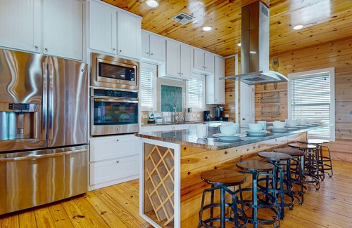 Safe Harbor House | Private Pool, Golf Cart Included, Gulf Views