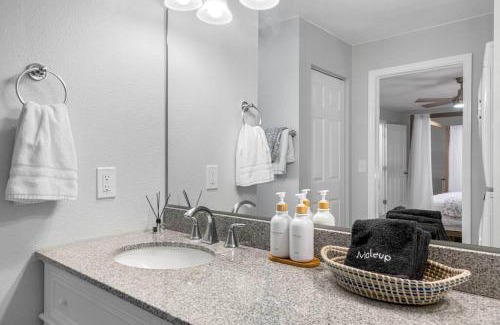 Sun Bay South House | Private Pool, Hammock, Newly Renovated Home!