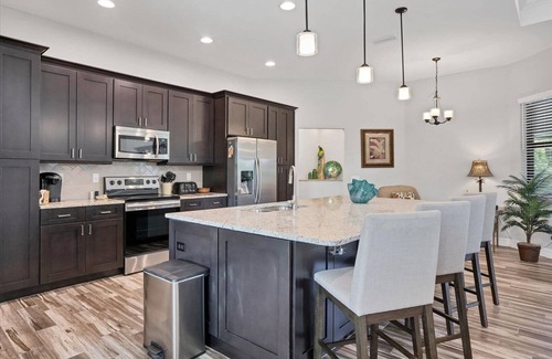 Deep Creek House | 🥇 Private Pool Home in quiet neighborhood (CH1124)