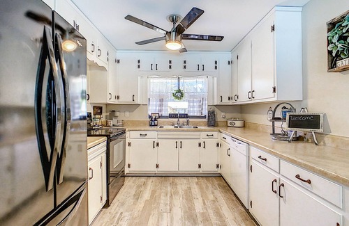 DeBary House | Private Pool Home with Historic Charm Sleeps 6