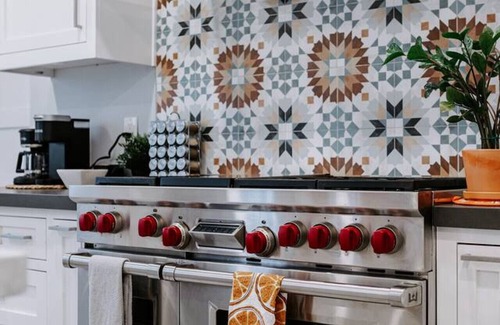 La Mesa House | Private Pool Hot Tub BBQ Chef’s Kitchen CentralSD 4 mins to SDSU