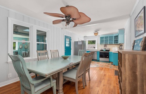 Nashville House | Private Pool! Hot Tub! Fire Pit! 10 Beds!