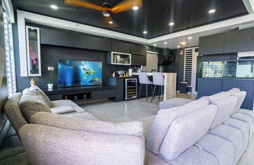Hatillo Villa | Private Pool, Hydromassage Jacuzzi & short drive away from amazing beaches.