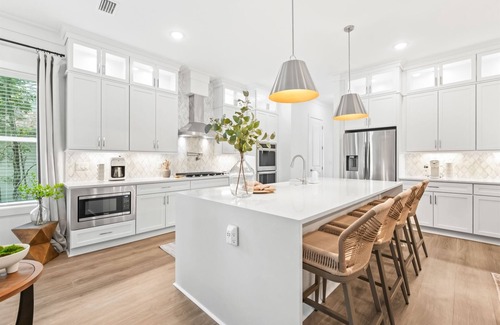 Gulfview Heights House | Private Pool, LSV, Bikes, BRAND NEW! Walk to Beach in Blue Mountain!