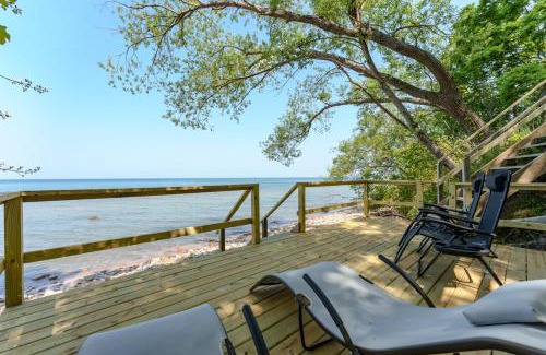 Saugatuck House | Private Pool & Lake MI access, hot tub, putting green, basketball court, and more!