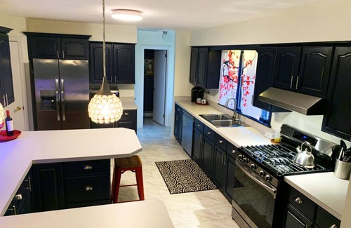 New City House | Private Pool Oasis just 50 minutes outside of Manhattan!