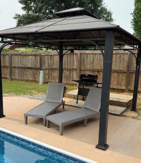 Prattville House | Private Pool Paradise