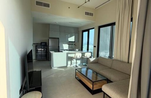 Business Bay Apartment | Private pool penthouse, Downtown